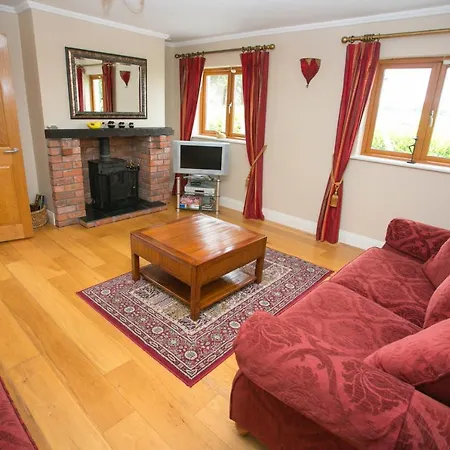 Decoy Country * Navan