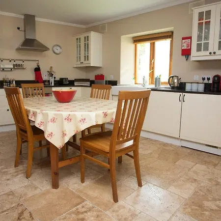 Country house Decoy Country Navan