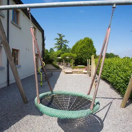 Decoy Country * Navan