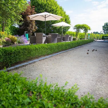 Decoy Country * Navan