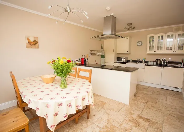 Decoy Country * Наван